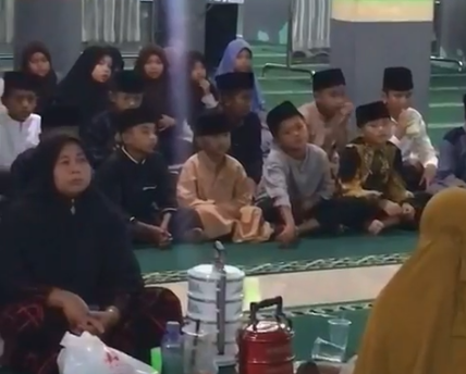 kegiatan-buka-bersama-pererat-silaturahmi-masyarakat-nagari-muaro-paiti